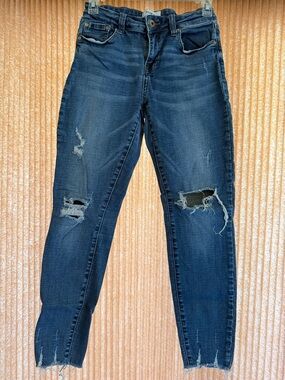 💙3 for $55💙Pistola Dark Blue Distressed Women’s Jeans
